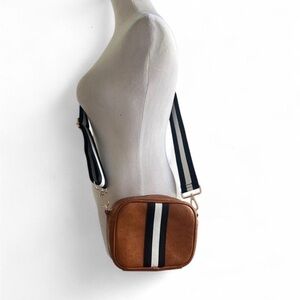 NWOT Social Threads cognac Brown Crossbody Bag with black/ white Striped Strap